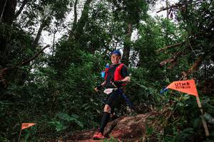 BIB: 900
                            <button type="button" onclick="openModal(22656126)" class="btn btn-primary btn-sm float-right btn-popup" data-toggle="modal" data-target=".modal-high-quality">
                        <i class="fas fa-shopping-cart"></i> Add to Cart
                    </button>
                                            <button type="button" onclick="isThisMe(22656126, true)" class="btn btn-success btn-sm float-right btn-popup btn-isme hidden" data-toggle="tooltip" data-placement="bottom" title="นี่คือรูปของคุณใช่ไหม คลิกที่นี่เพื่อเอาเข้าอัลบั้ม">
                        <i class="fas fa-plus"></i> Add to album
                    </button>
                    <button type="button" onclick="isThisMe(22656126, false)" class="btn btn-warning btn-sm float-right btn-popup btn-isnotme hidden">
                        <i class="fas fa-ban"></i> Remove from album
                    </button>